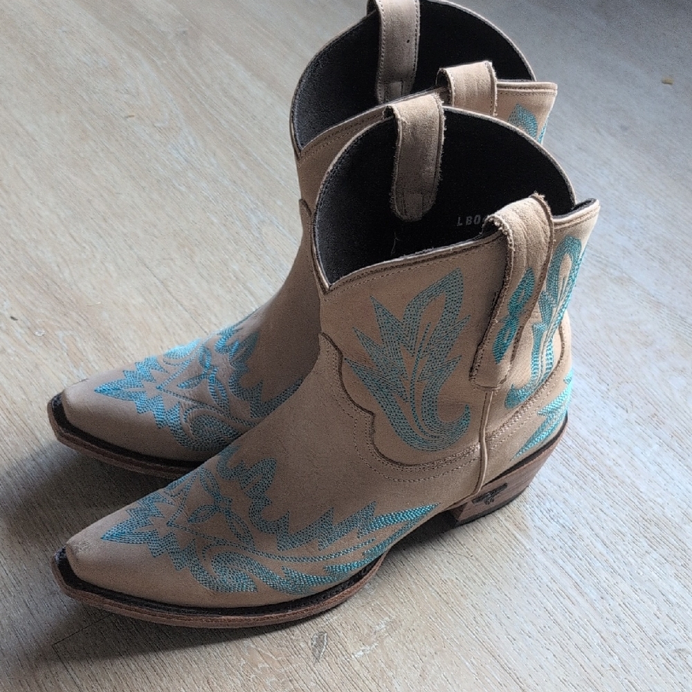 Tan and Blue Western Ankle Boots